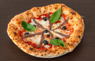 Plat_pt_Alfonso_Pizzas-Base-Tomates_pizza-napolitana_232109.jpg